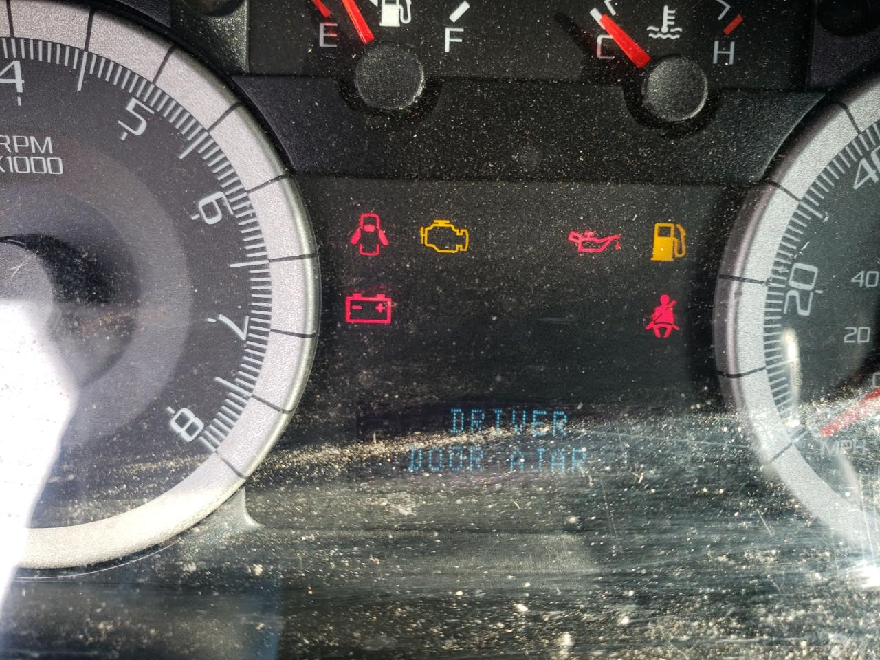 Photo 9 from auction – 2009 FORD ESCAPE XLT with VIN 1FMCU937X9KC97175