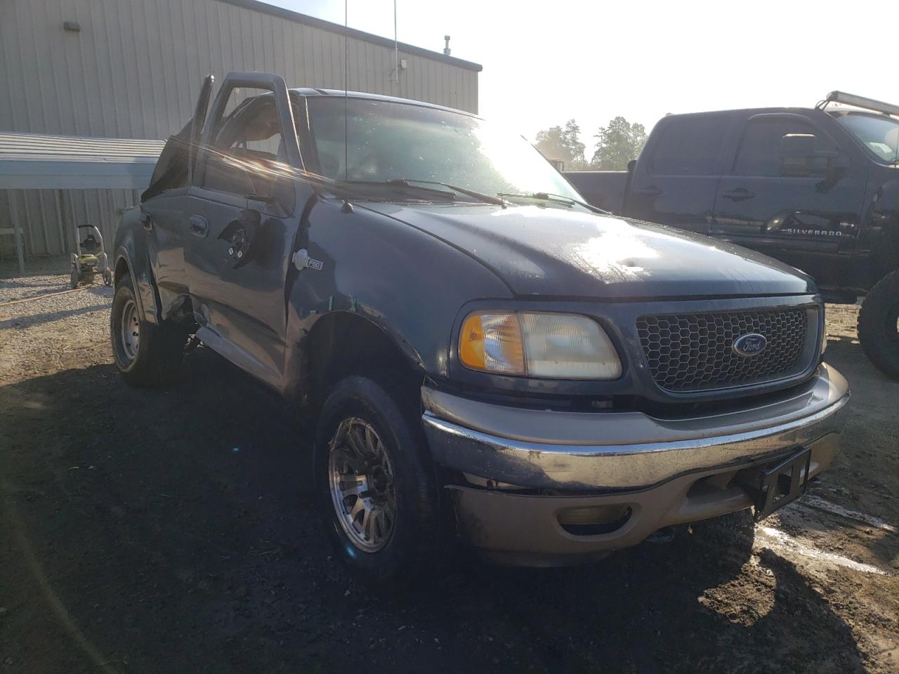 FORD F150 SUPER 2001 with VIN 1FTRW08L31KA05865 - Photo from auction