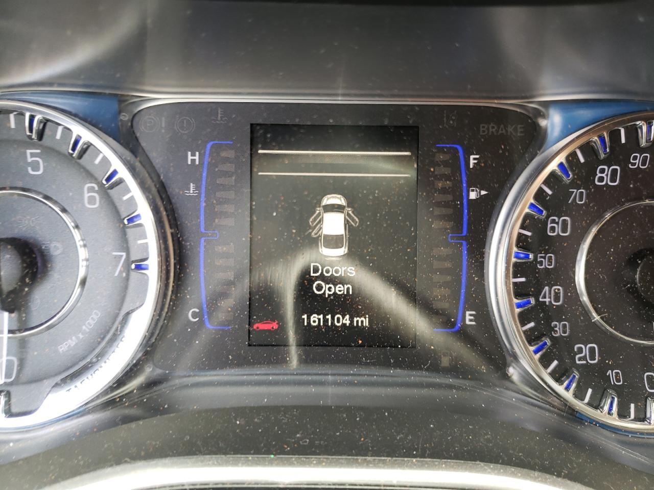 Photo 8 from auction – 2015 CHRYSLER 200 LIMITE with VIN 1C3CCCAB9FN701951