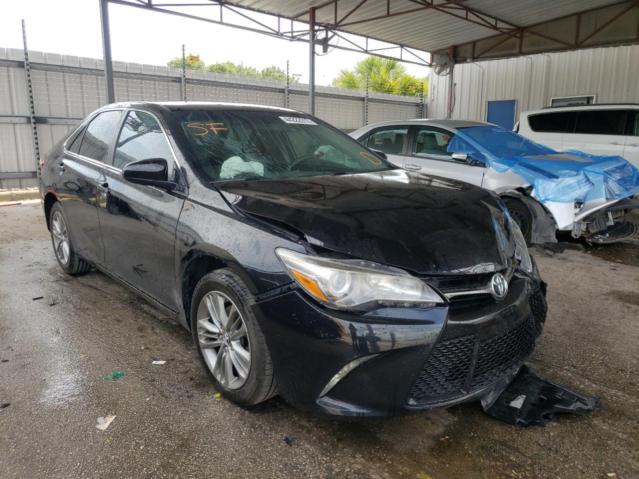 TOYOTA CAMRY LE 2015 with VIN 4T1BF1FK2FU995755 - Photo from auction