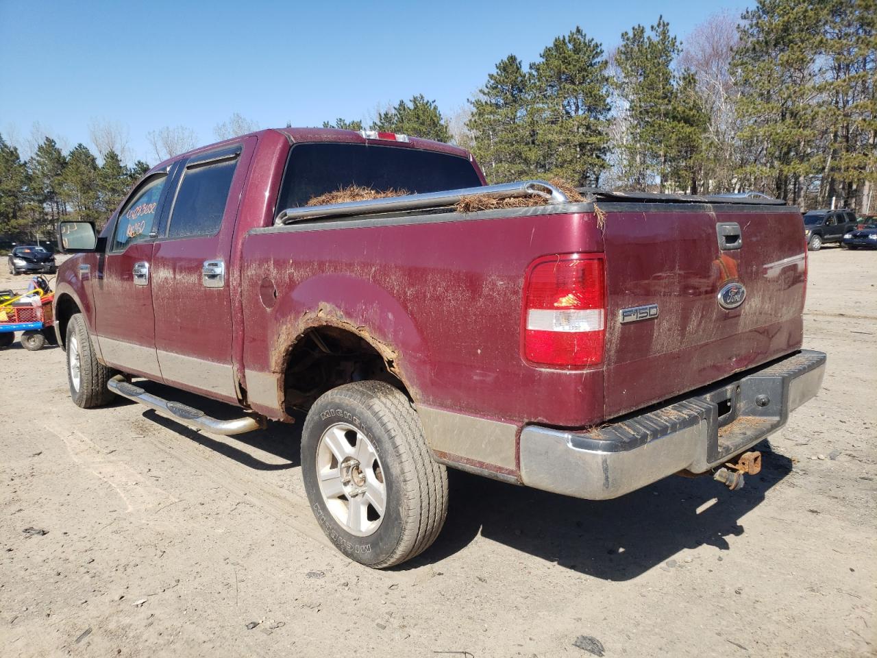 Photo 3 from auction – 2004 FORD F150 SUPER with VIN 1FTRW14W84KD59570