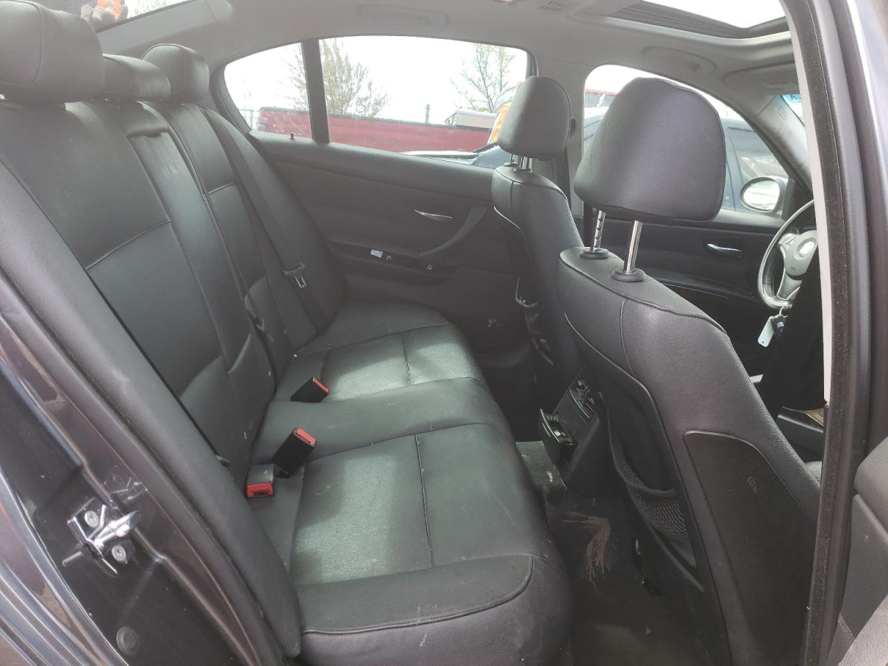 Photo 6 from auction – 2007 BMW 328 I with VIN WBAVA33567KX82439