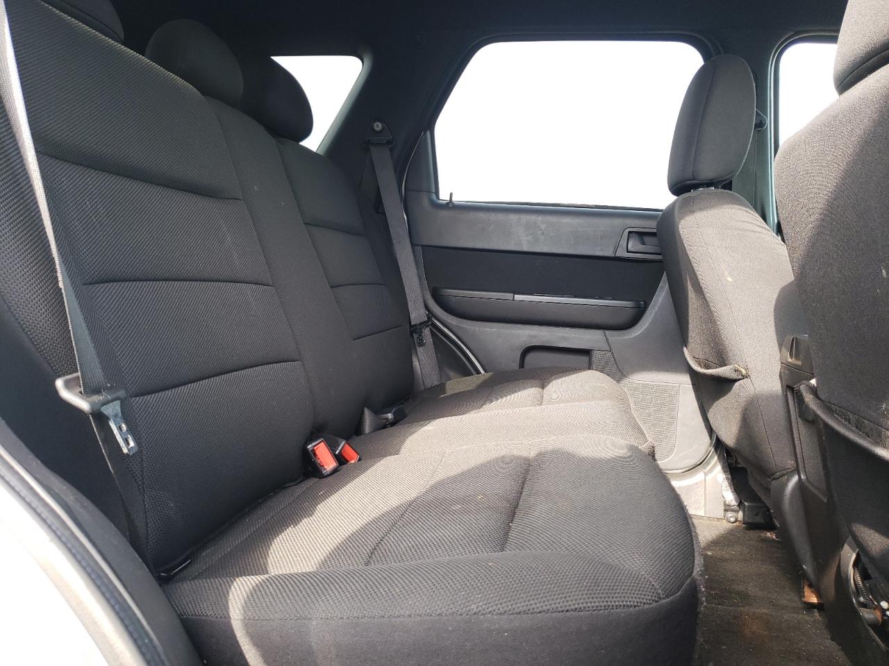 Photo 6 from auction – 2009 FORD ESCAPE XLT with VIN 1FMCU937X9KC97175