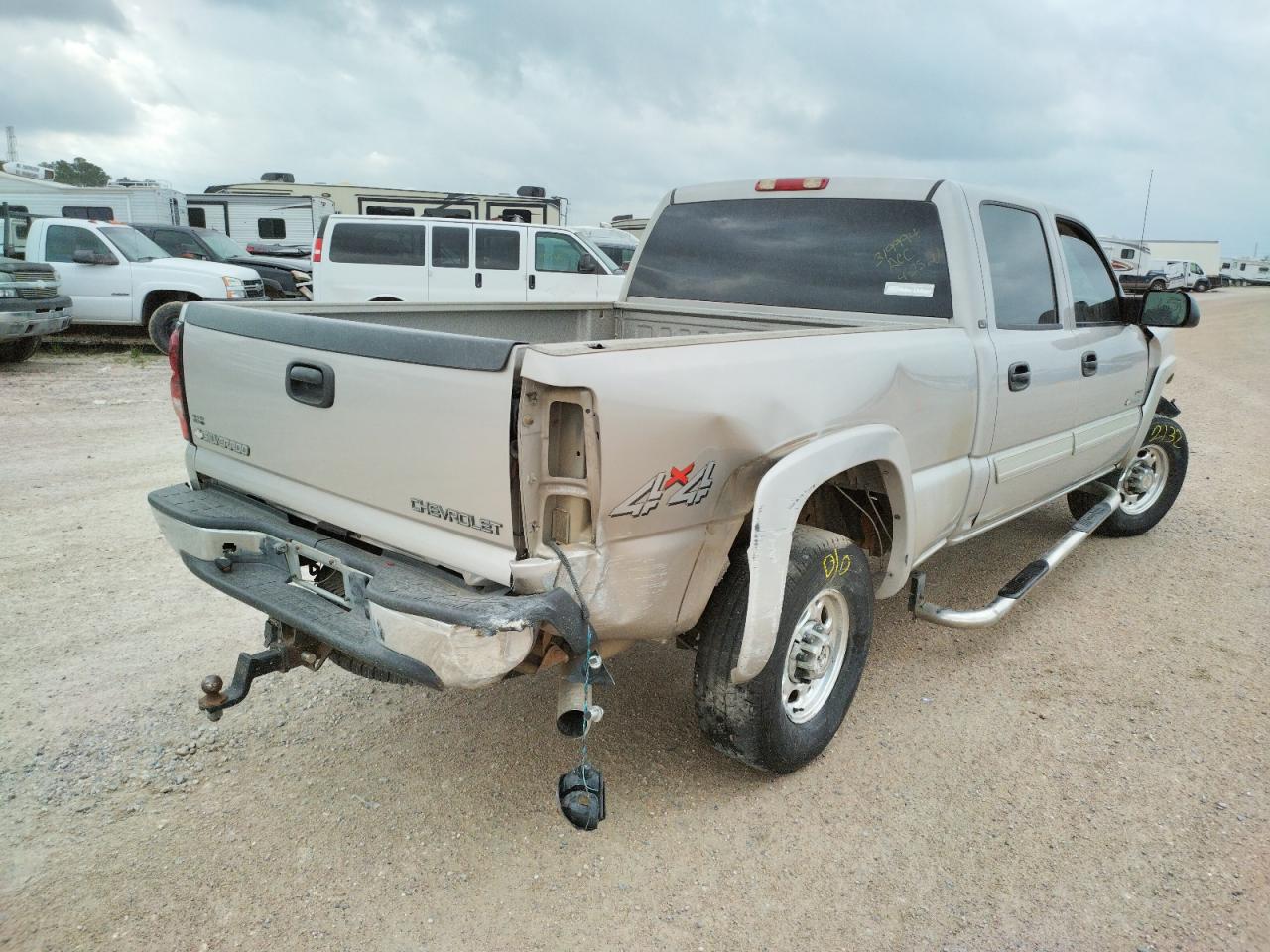 Photo 4 from auction – 2005 CHEVROLET SILVERADO with VIN 1GCHK23205F833680