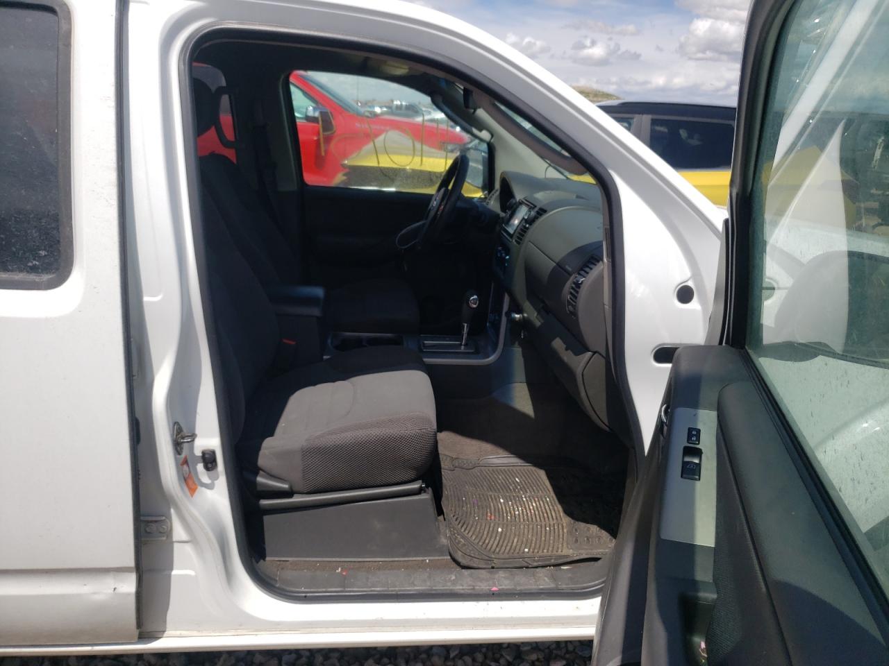 Photo 5 from auction – 2009 NISSAN PATHFINDER with VIN 5N1AR18B39C609855