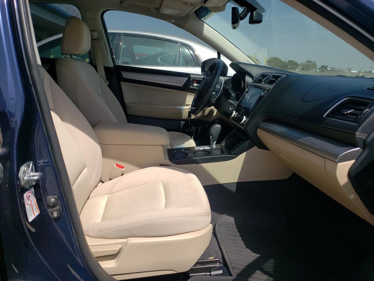 Photo 5 from auction – 2018 SUBARU LEGACY with VIN 4S3BNAH65J3011519