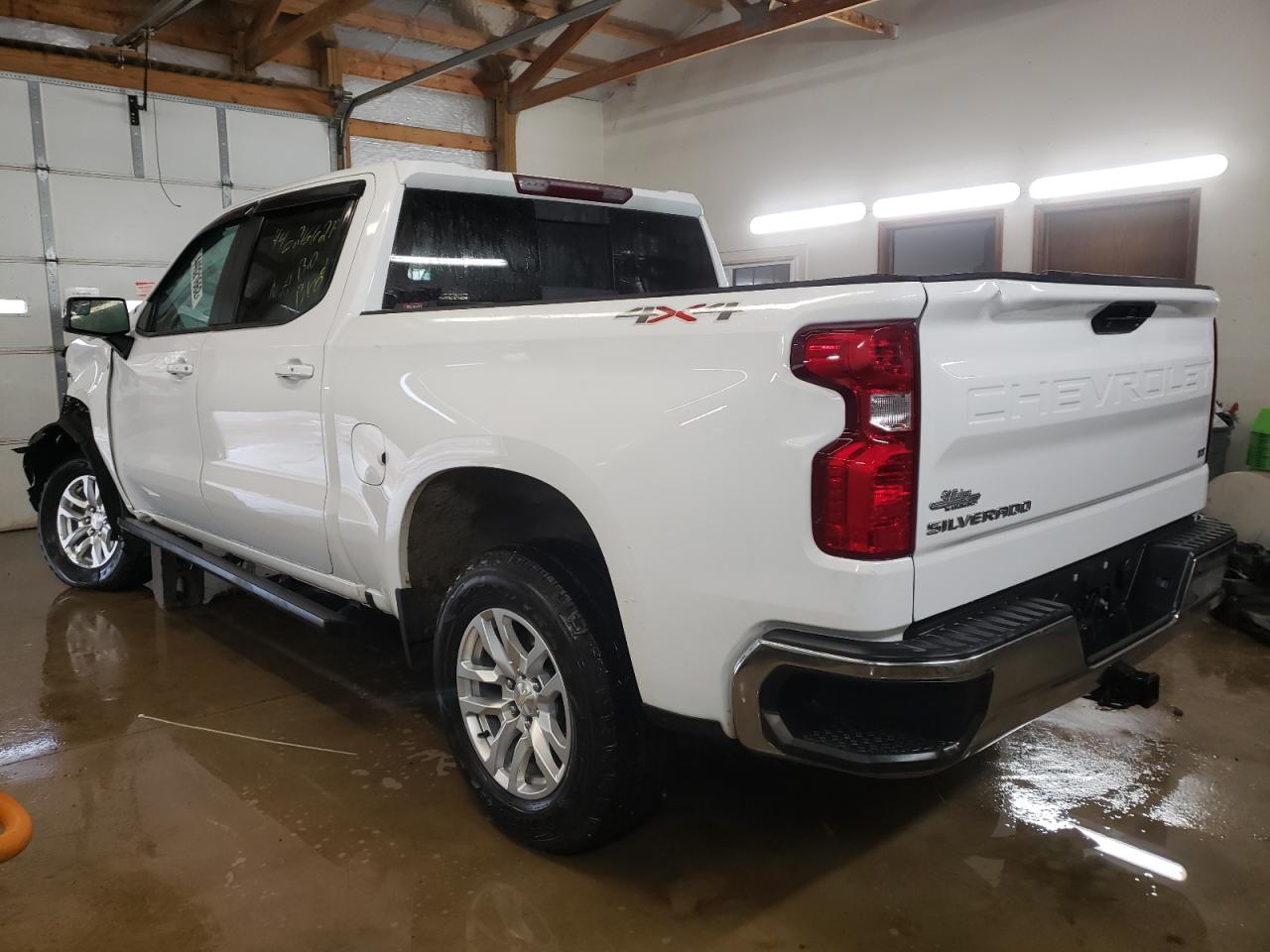 Photo 3 from auction – 2019 CHEVROLET SILVERADO with VIN 3GCUYDED2KG168525