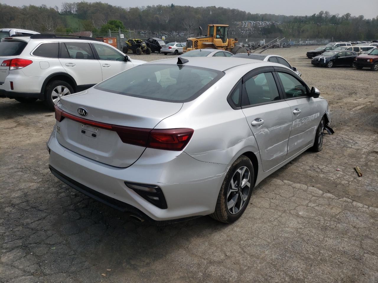 Photo 4 from auction – 2019 KIA FORTE FE with VIN 3KPF24AD9KE004443