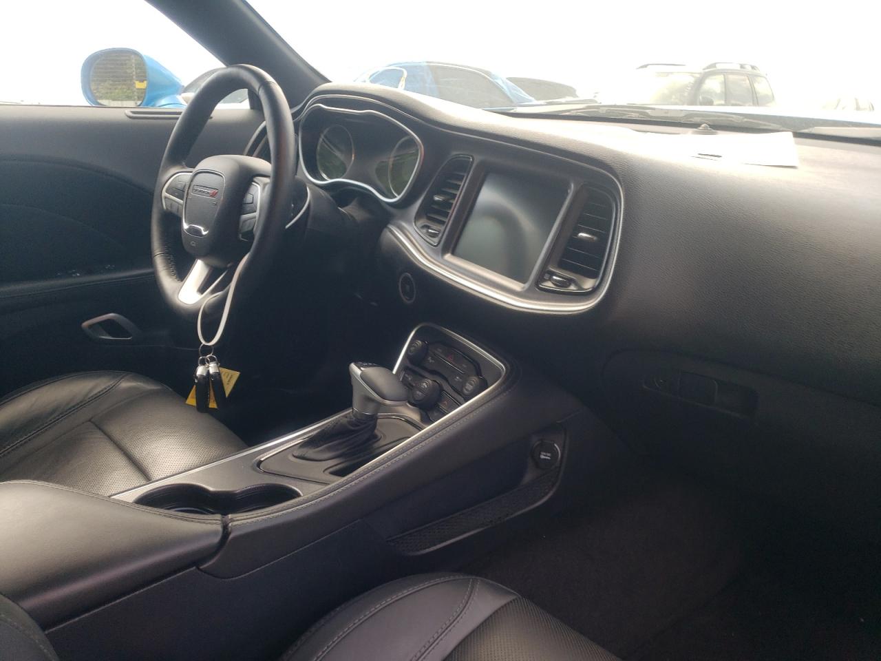 Photo 9 from auction – 2016 DODGE CHALLENGER with VIN 2C3CDZAGXGH250499