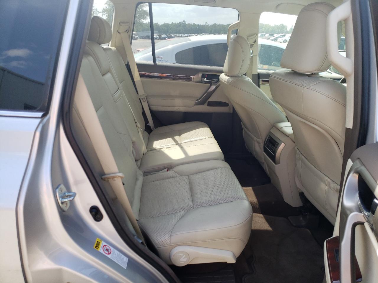 Photo 6 from auction – 2010 LEXUS GX 460 with VIN JTJBM7FXXA5010238