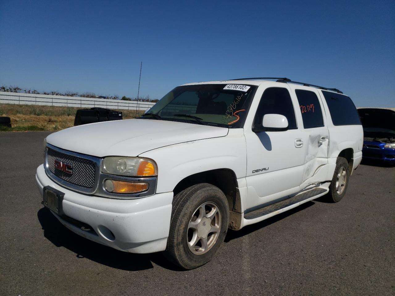 Photo 15 from auction – 2001 GMC DENALI XL with VIN 1GKFK66U01J175706