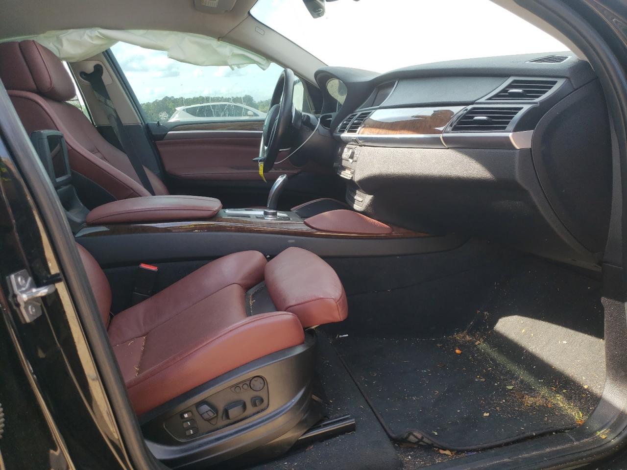 Photo 5 from auction – 2012 BMW X6 XDRIVE3 with VIN 5UXFG2C52CL782182