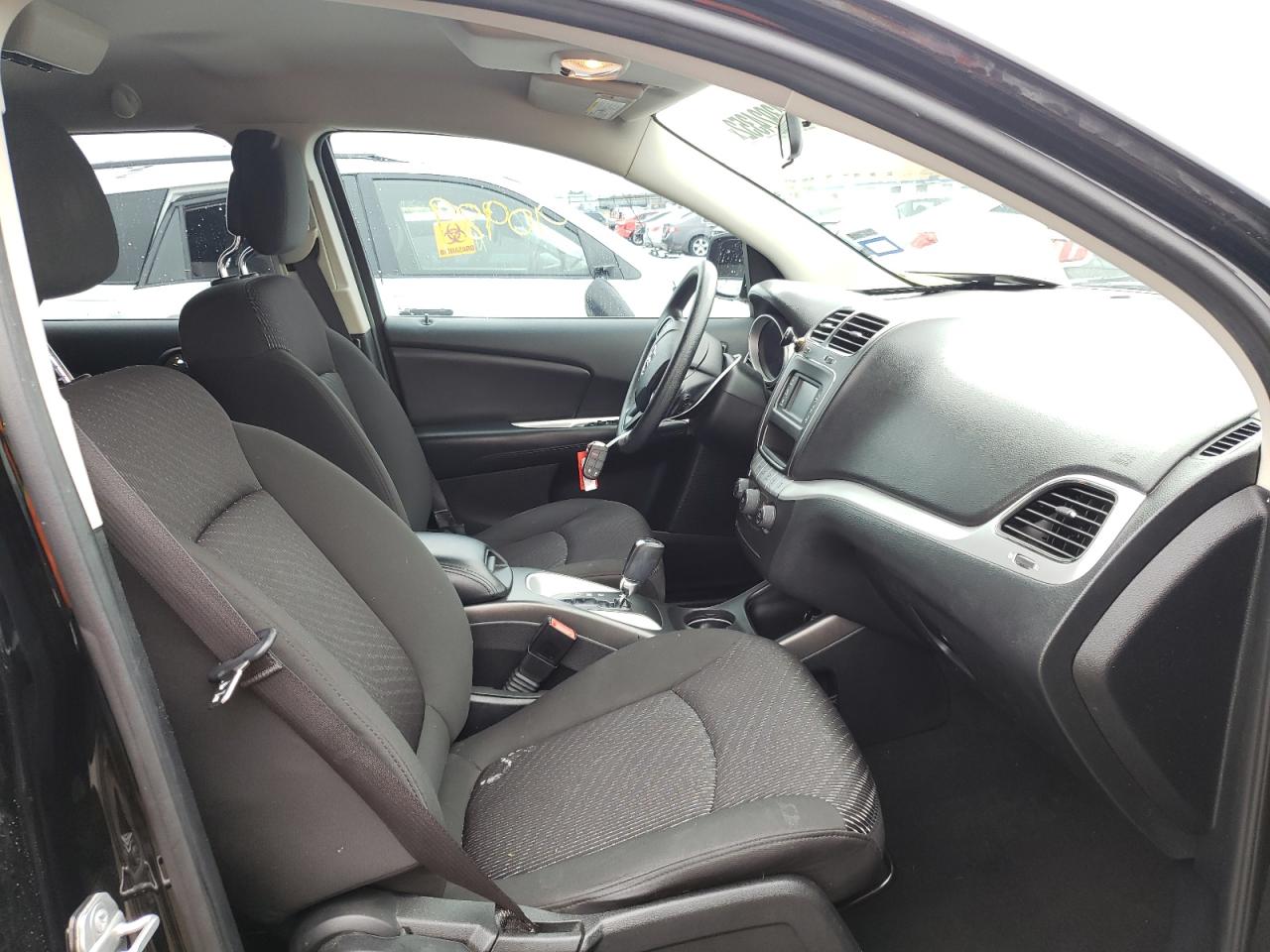 Photo 5 from auction – 2015 DODGE JOURNEY SE with VIN 3C4PDCAB4FT735208