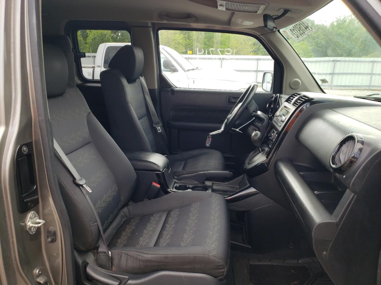 Photo 5 from auction – 2007 HONDA ELEMENT SC with VIN 5J6YH18967L005159