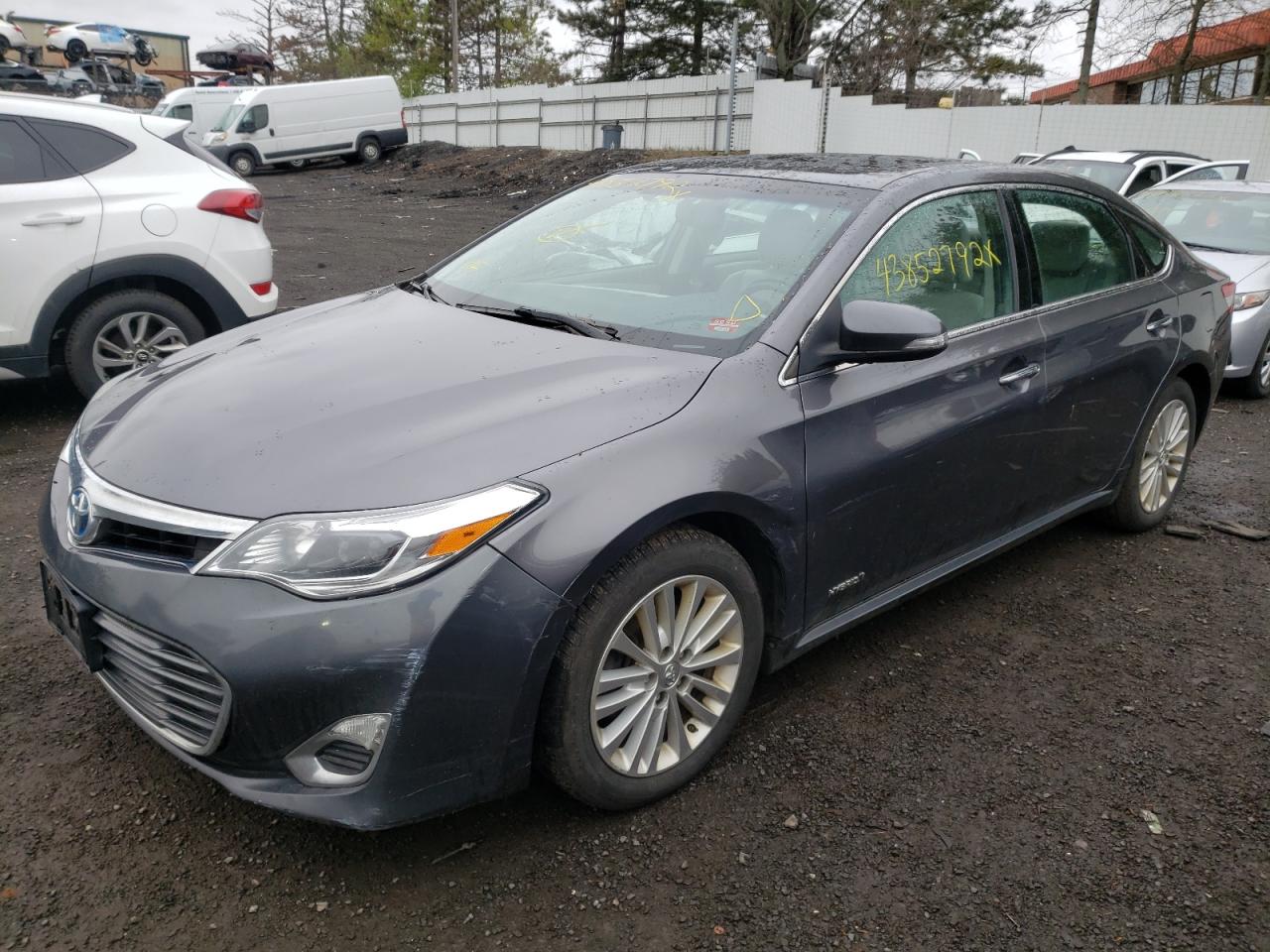Photo 2 from auction – 2015 TOYOTA AVALON HYB with VIN 4T1BD1EB7FU043583