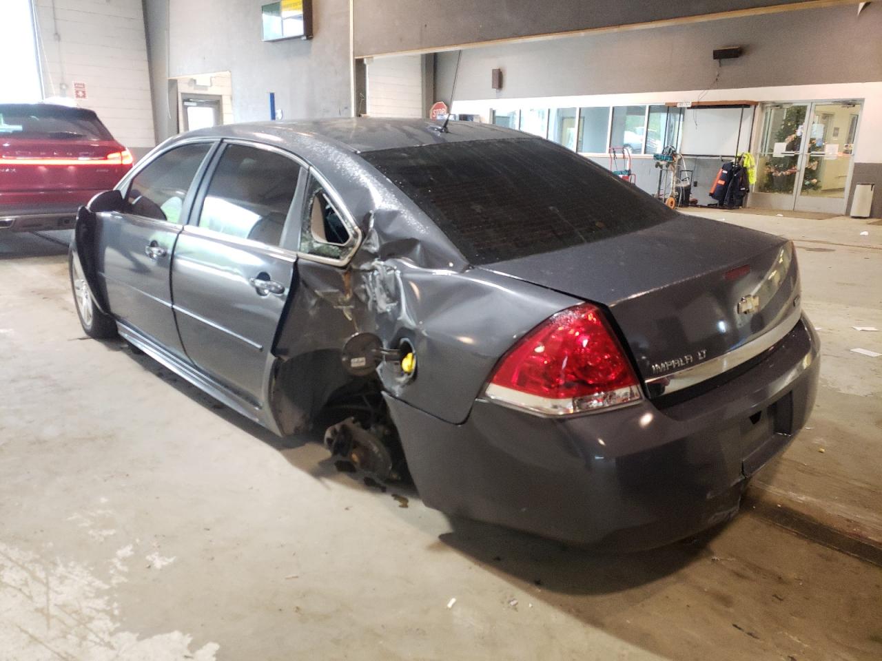 Photo 3 from auction – 2011 CHEVROLET IMPALA LT with VIN 2G1WB5EK7B1174501