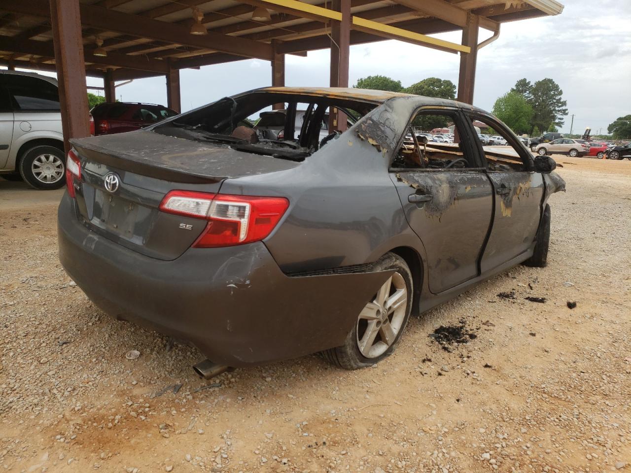 Photo 4 from auction – 2012 TOYOTA CAMRY BASE with VIN 4T1BF1FK5CU180011