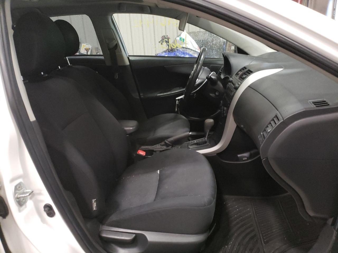 Photo 5 from auction – 2009 TOYOTA COROLLA BA with VIN 1NXBU40E09Z021500