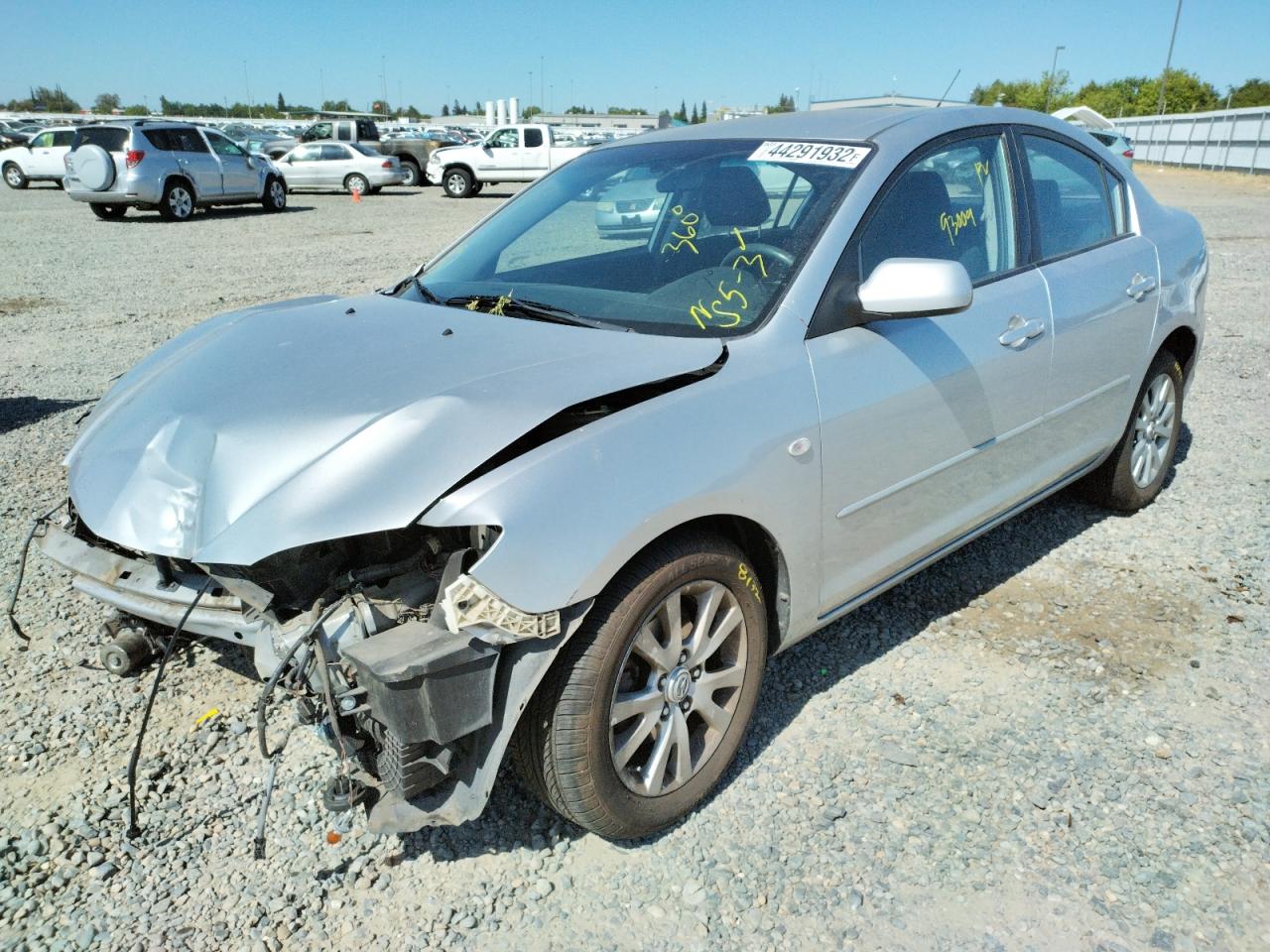 Photo 2 from auction – 2007 MAZDA 3 I with VIN JM1BK32F871704439