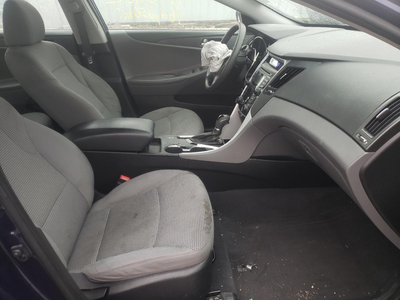 Photo 5 from auction – 2012 HYUNDAI SONATA GLS with VIN 5NPEB4AC5CH472959
