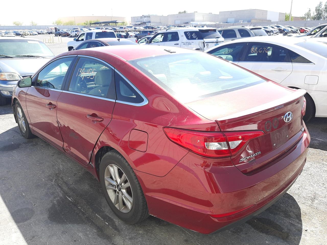 Photo 3 from auction – 2015 HYUNDAI SONATA SE with VIN 5NPE24AF3FH068623