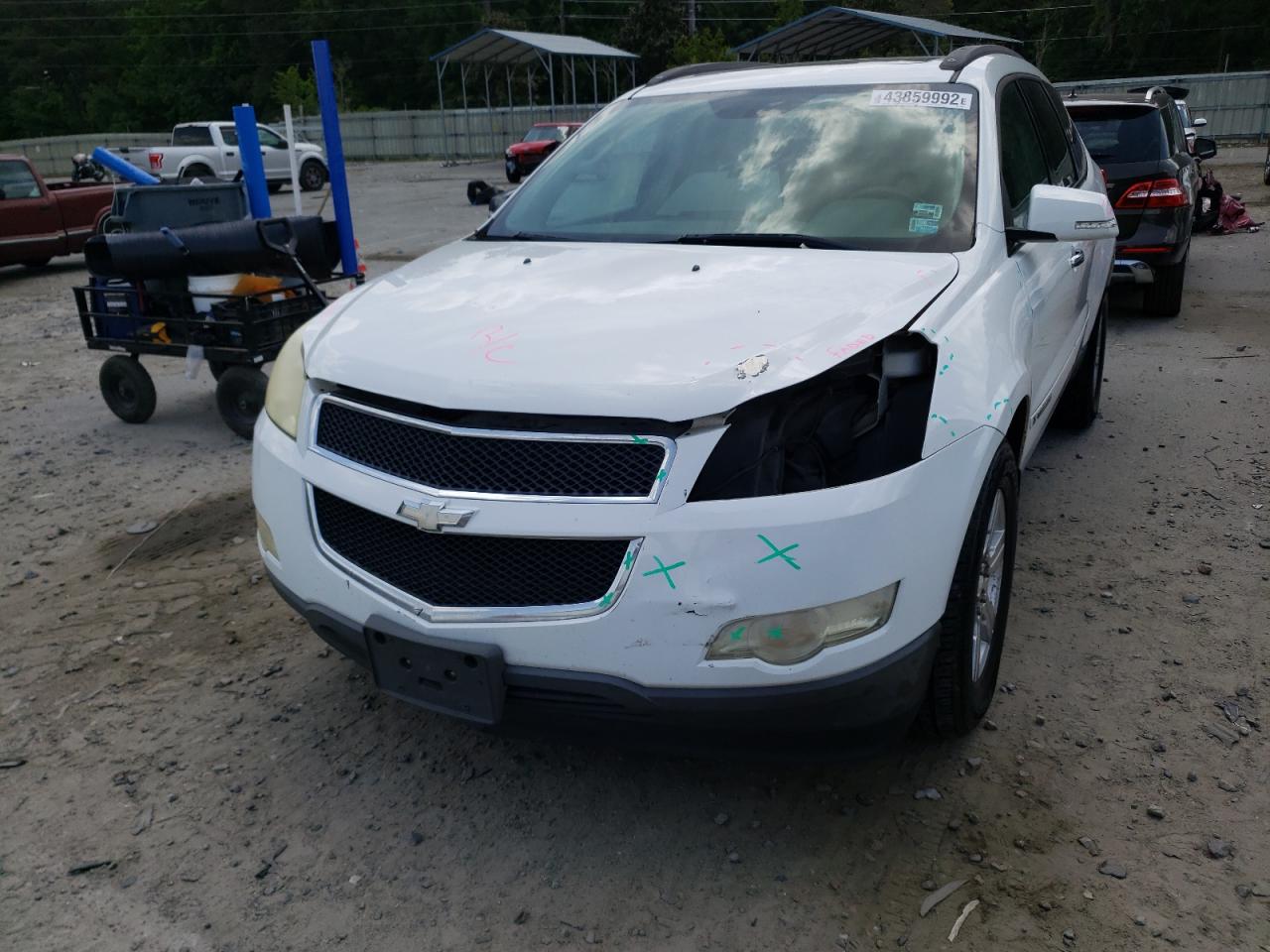 Photo 9 from auction – 2009 CHEVROLET TRAVERSE L with VIN 1GNER23D49S156380