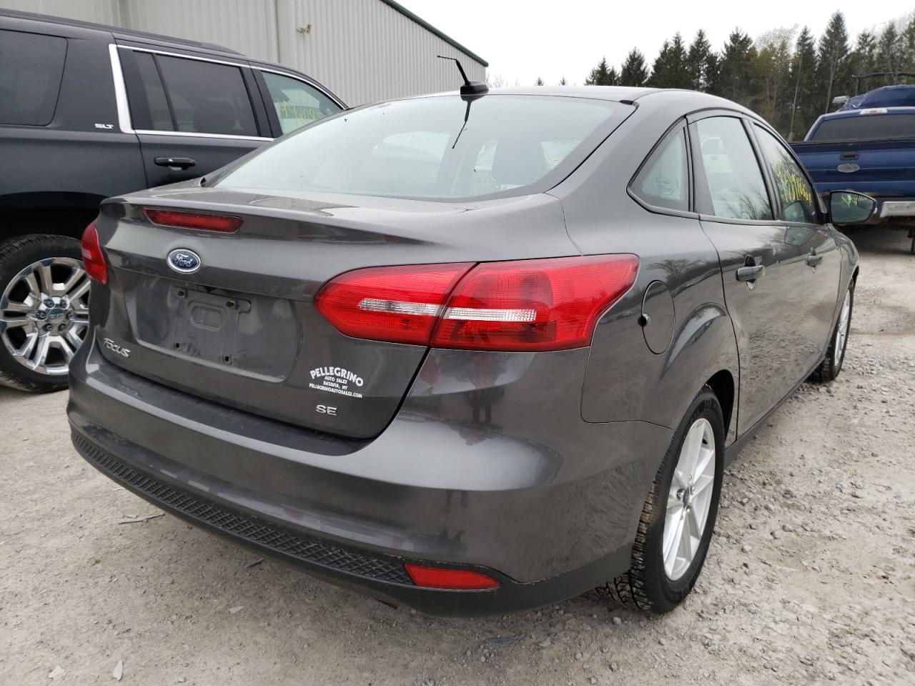 Photo 4 from auction – 2015 FORD FOCUS SE with VIN 1FADP3F25FL378996