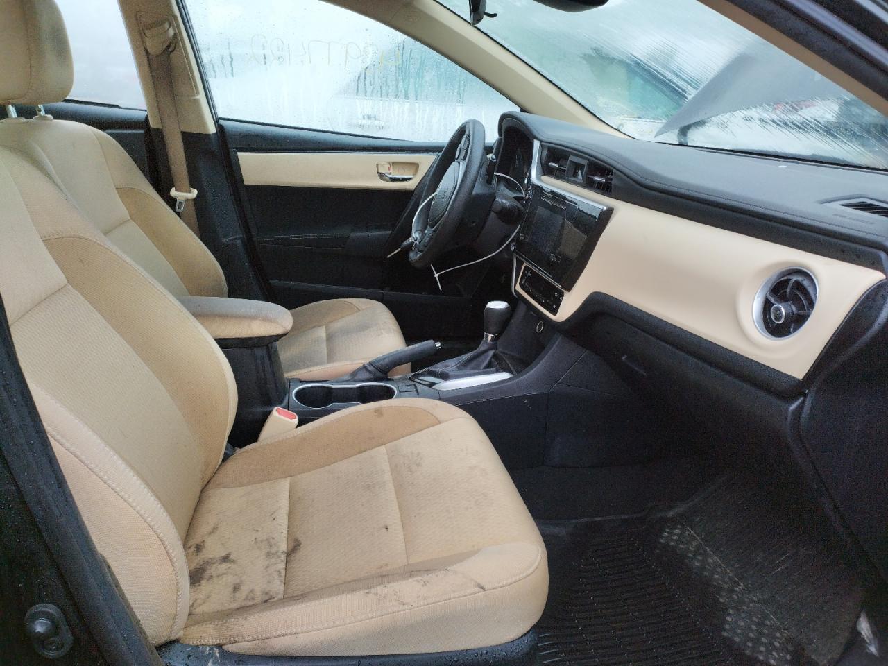Photo 5 from auction – 2019 TOYOTA COROLLA L with VIN 2T1BURHE9KC222370