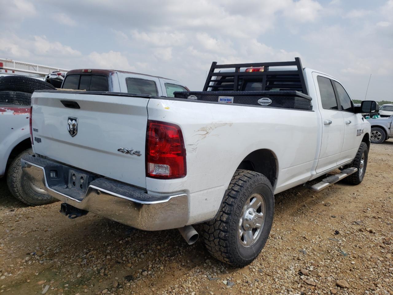 Photo 4 from auction – 2018 RAM 3500 SLT with VIN 3C63R3HL6JG401074