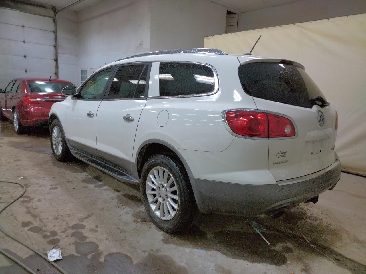 Photo 3 from auction – 2011 BUICK ENCLAVE CX with VIN 5GAKRBED1BJ220297
