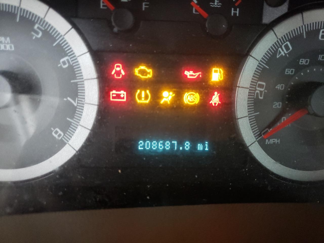 Photo 8 from auction – 2009 FORD ESCAPE LIM with VIN 1FMCU04759KC97434