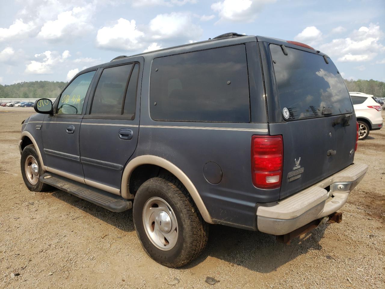 Photo 3 from auction – 1999 FORD EXPEDITION with VIN 1FMPU18L7XLA67755