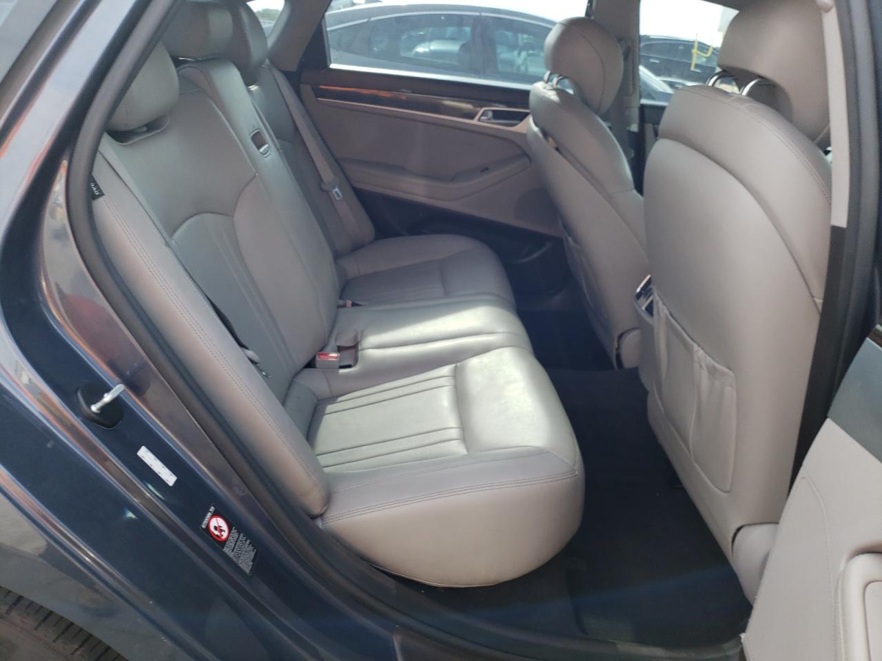 Photo 6 from auction – 2017 GENESIS G80 BASE with VIN KMHGN4JE8HU171998