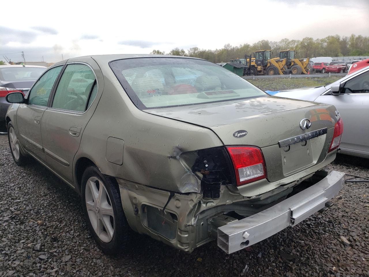 Photo 3 from auction – 2002 INFINITI I35 with VIN JNKDA31AX2T032056