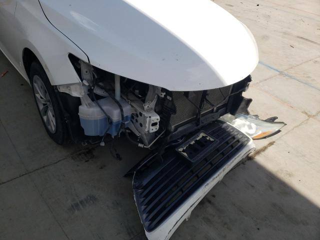 Photo 9 from auction – 2015 TOYOTA CAMRY with VIN 4T4BF1FK5FR450638