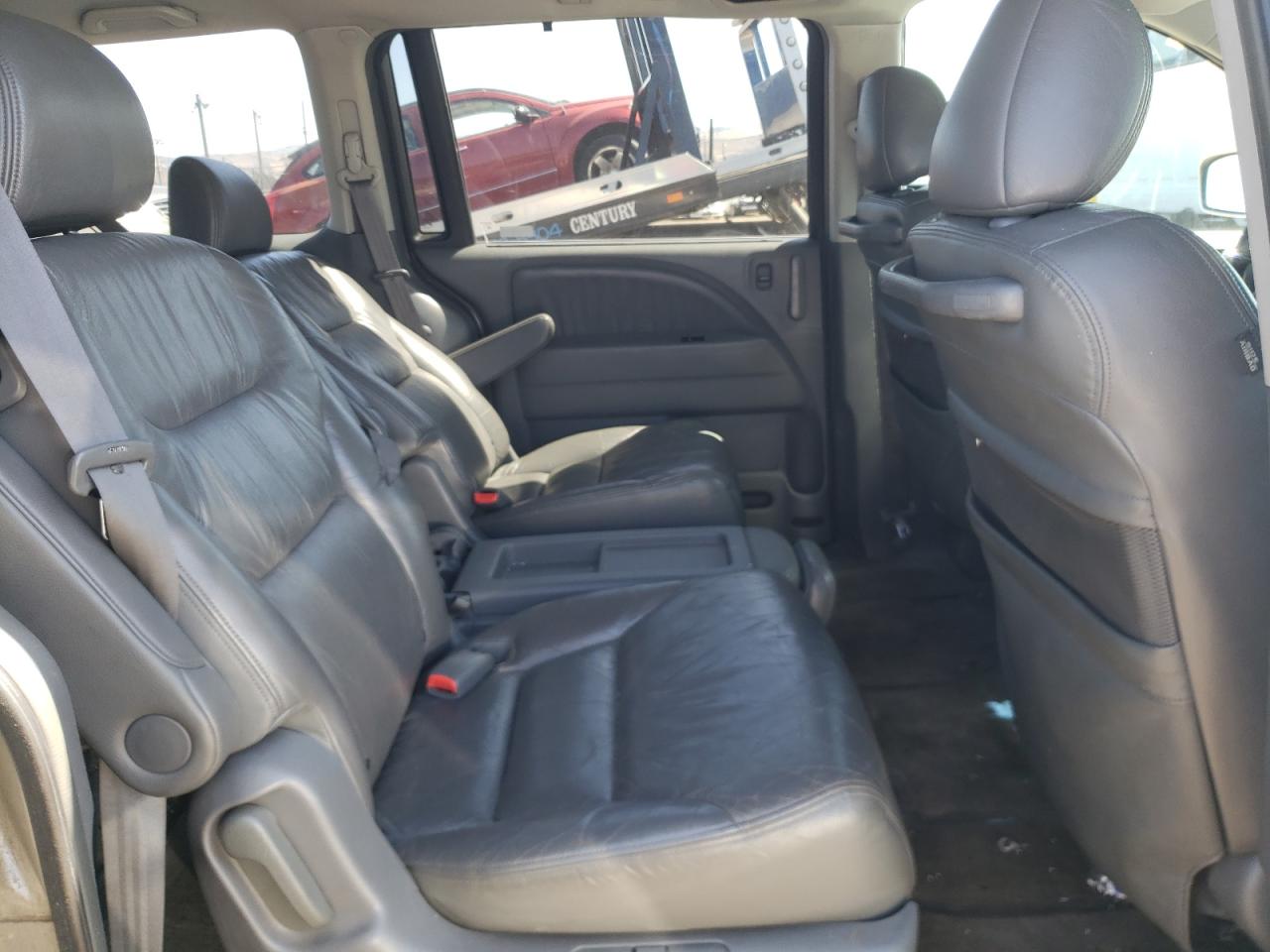 Photo 6 from auction – 2005 HONDA ODYSSEY EX with VIN 5FNRL38685B005321
