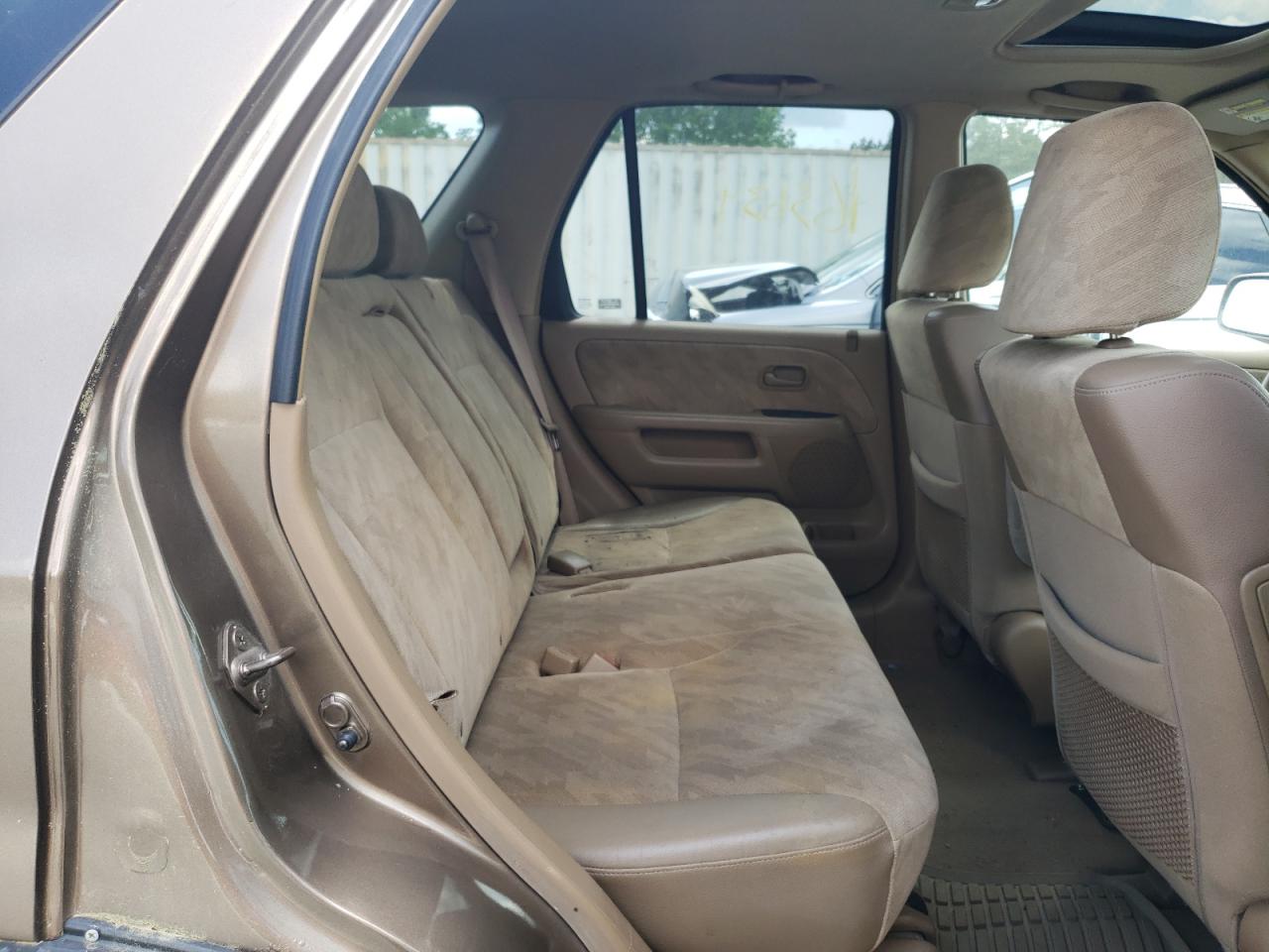Photo 6 from auction – 2004 HONDA CR-V EX with VIN SHSRD78864U204557