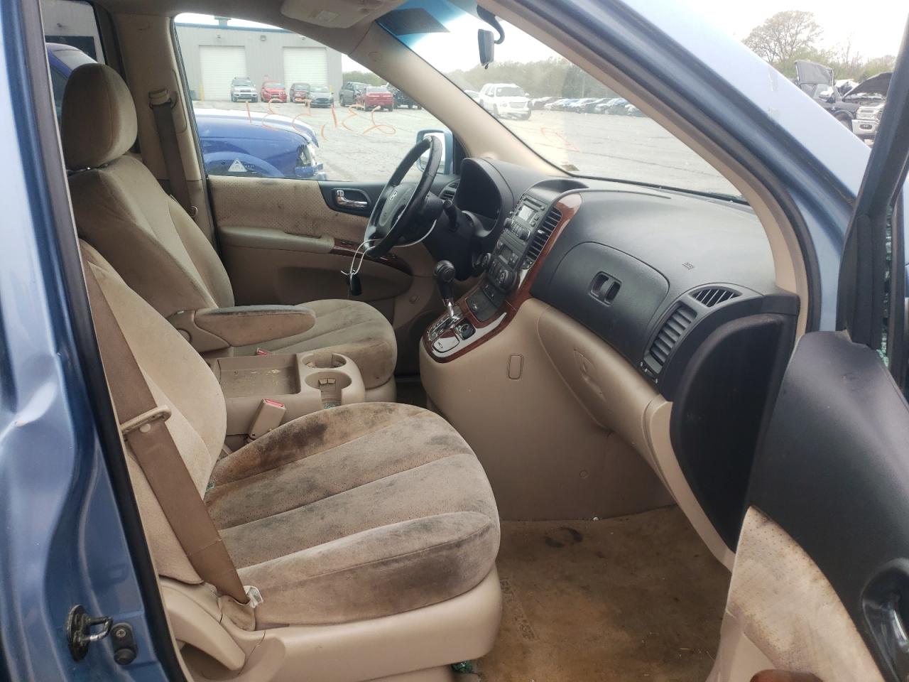 Photo 5 from auction – 2007 HYUNDAI ENTOURAGE with VIN KNDMC233376029753