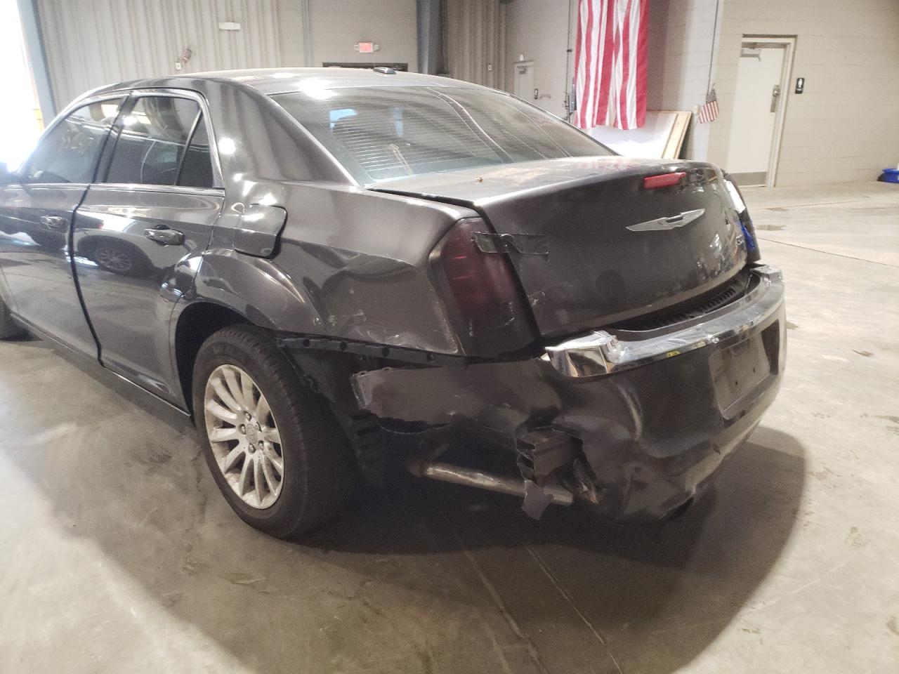 Photo 9 from auction – 2014 CHRYSLER 300 with VIN 2C3CCAAG5EH124276
