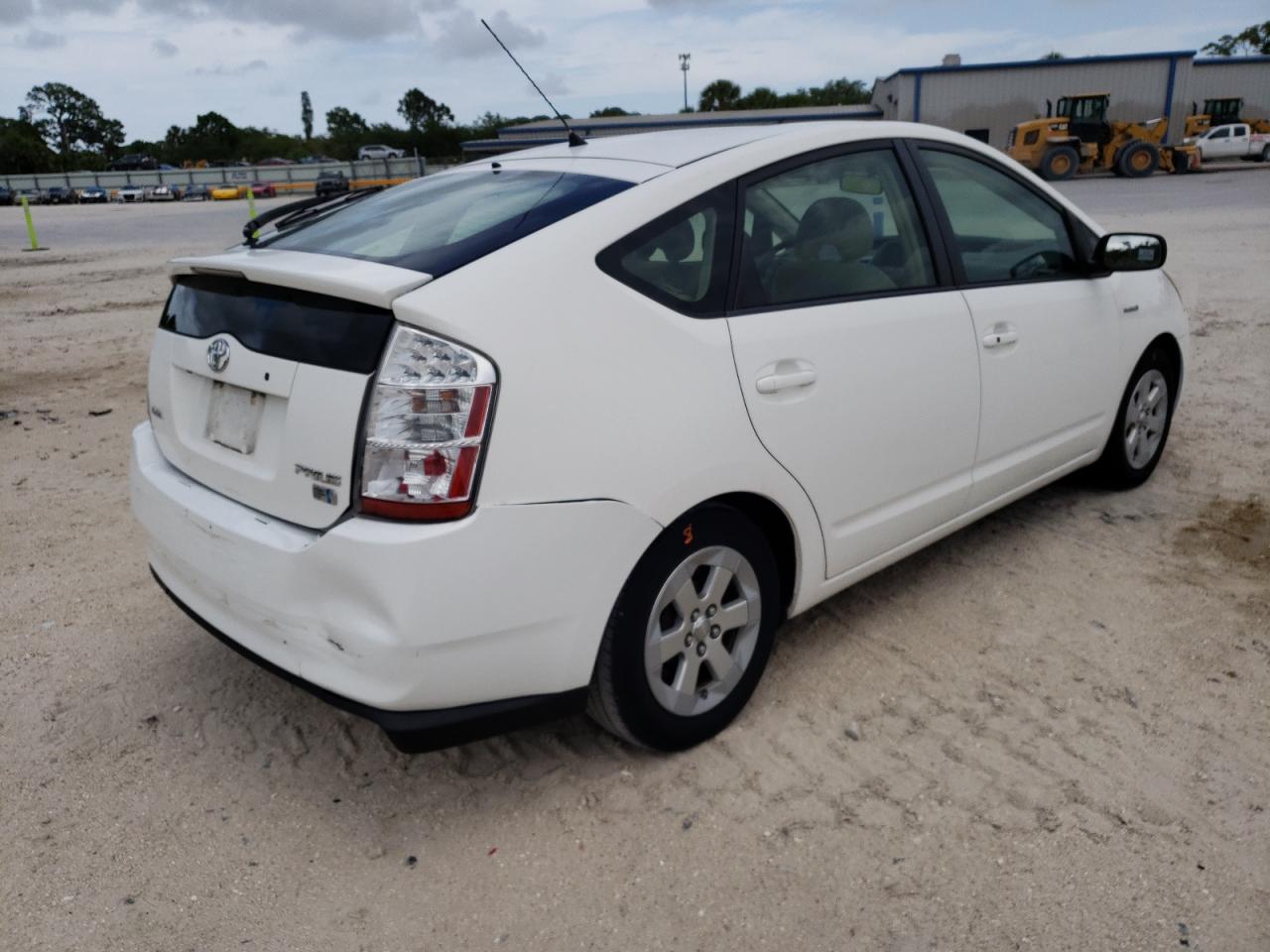 Photo 4 from auction – 2008 TOYOTA PRIUS with VIN JTDKB20U583390086
