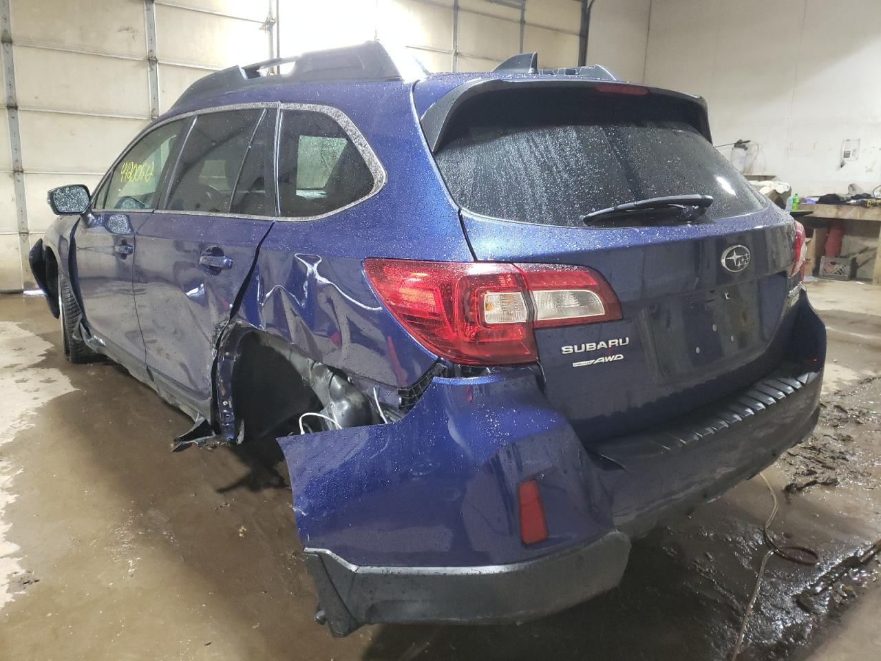 Photo 3 from auction – 2017 SUBARU OUTBACK 2. with VIN 4S4BSANCXH3288918