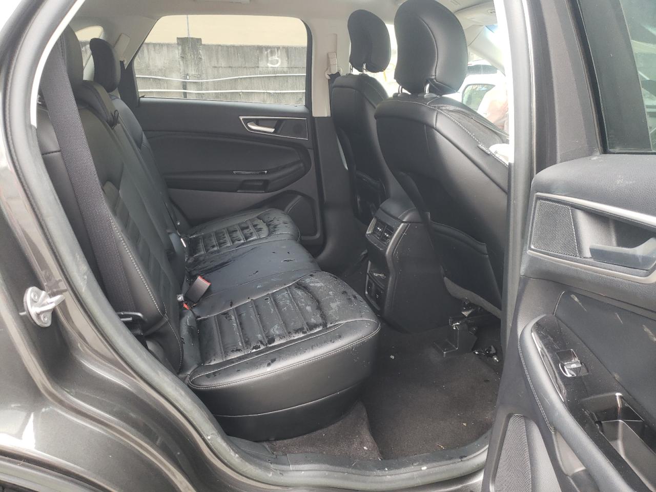 Photo 18 from auction – 2019 FORD EDGE SEL with VIN 2FMPK3J92KBB24565