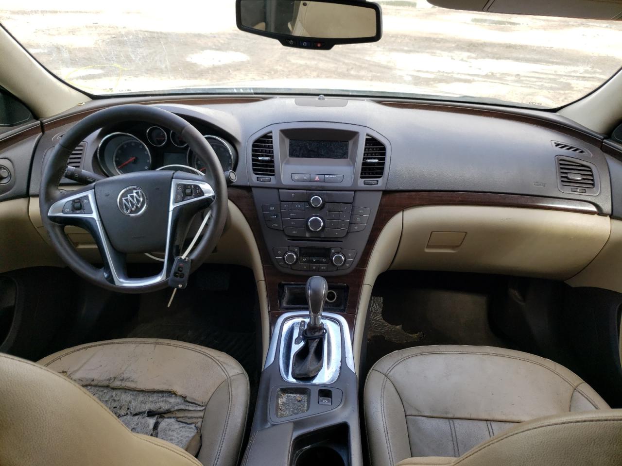Photo 9 from auction – 2011 BUICK REGAL CXL with VIN W04GN5ECXB1008842