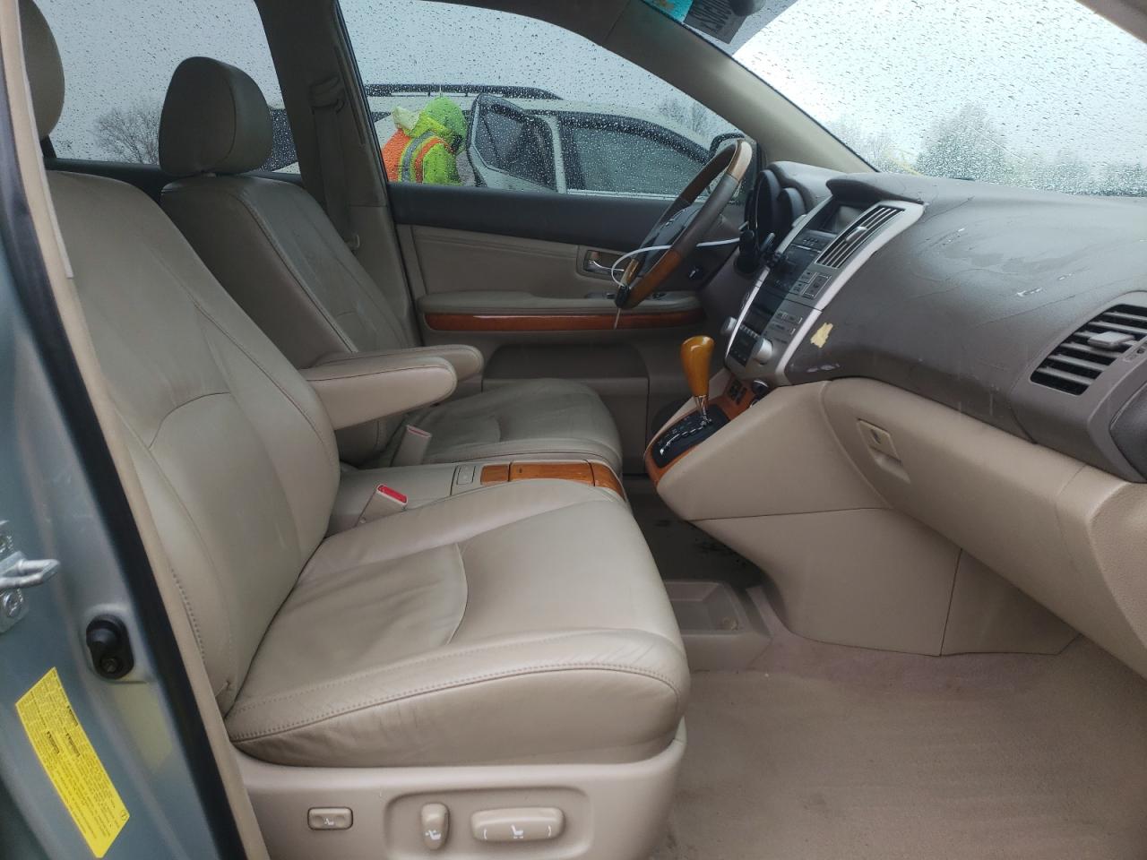 Photo 5 from auction – 2007 LEXUS RX 350 with VIN 2T2GK31UX7C011031