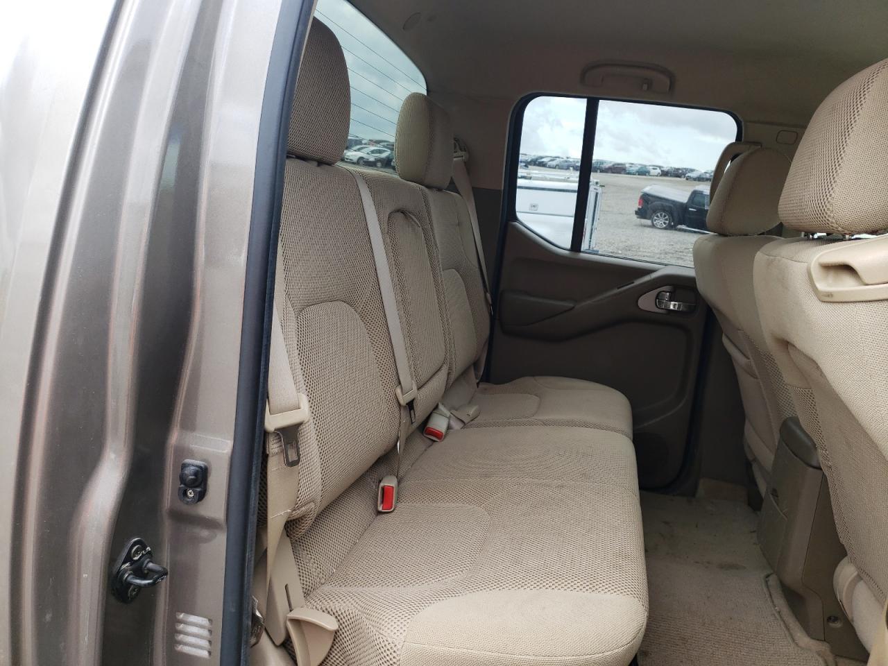 Photo 6 from auction – 2005 NISSAN FRONTIER C with VIN 1N6AD07W05C448065