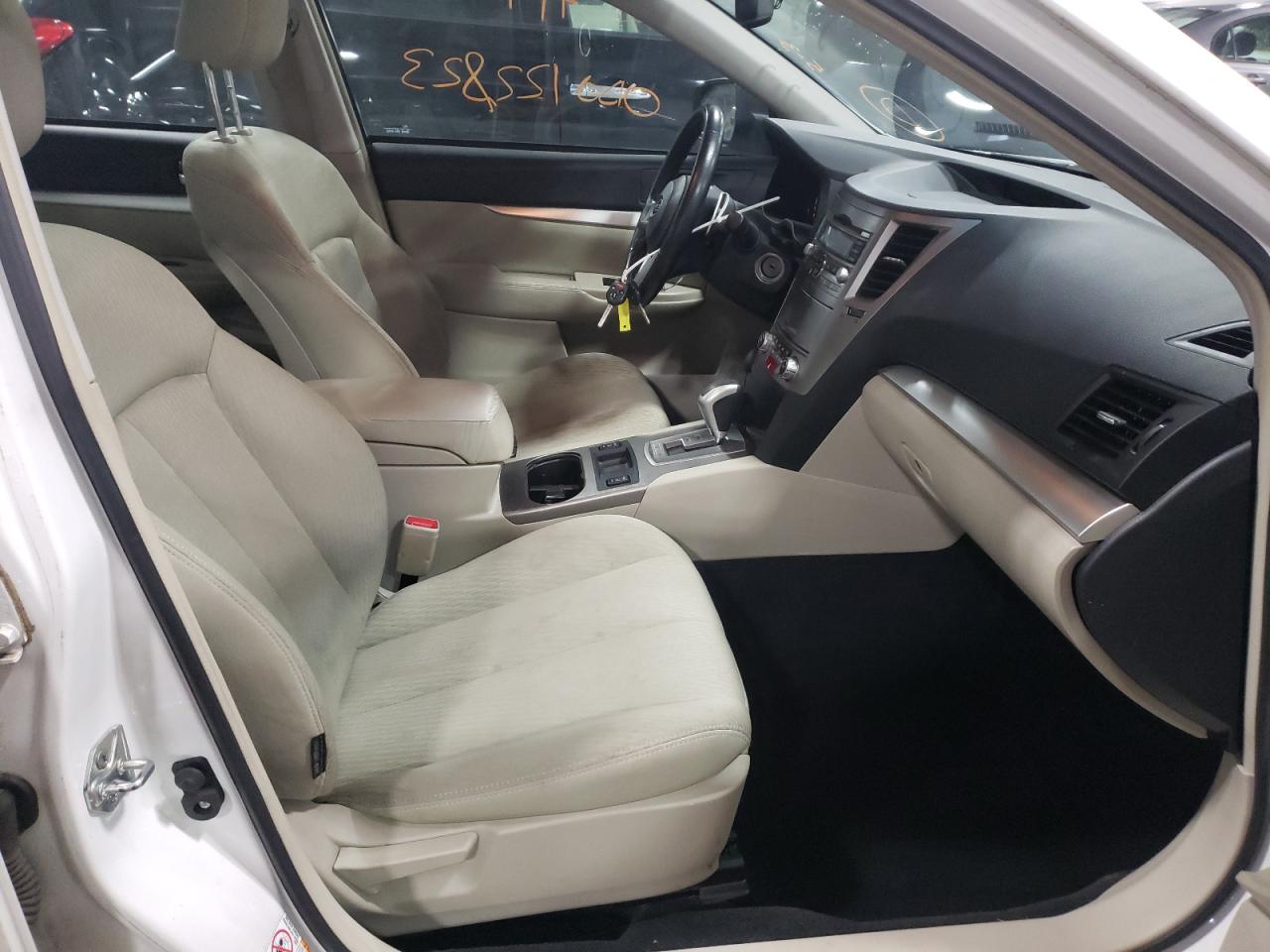 Photo 5 from auction – 2010 SUBARU LEGACY 2.5 with VIN 4S3BMCG65A3219464