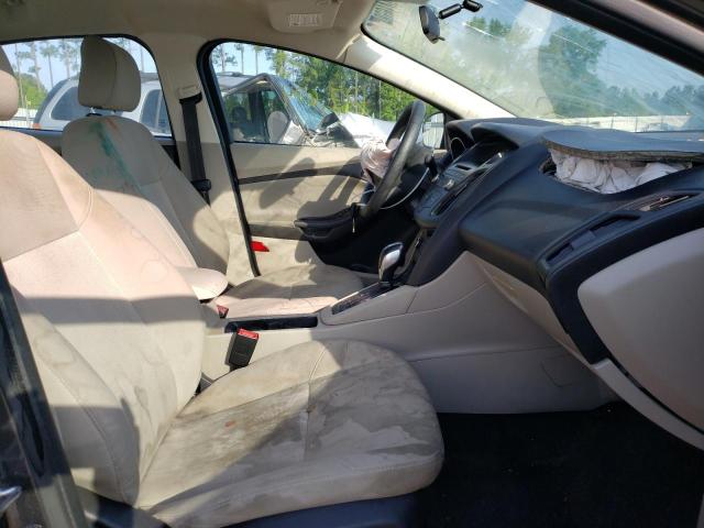 Photo 5 from auction – 2016 FORD FOCUS with VIN 1FADP3F22GL371201