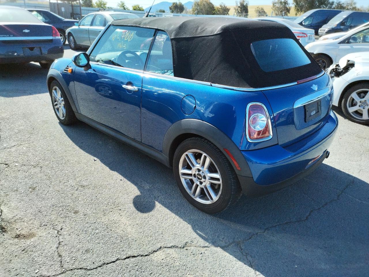 Photo 3 from auction – 2012 MINI COOPER with VIN WMWZN3C56CT134500