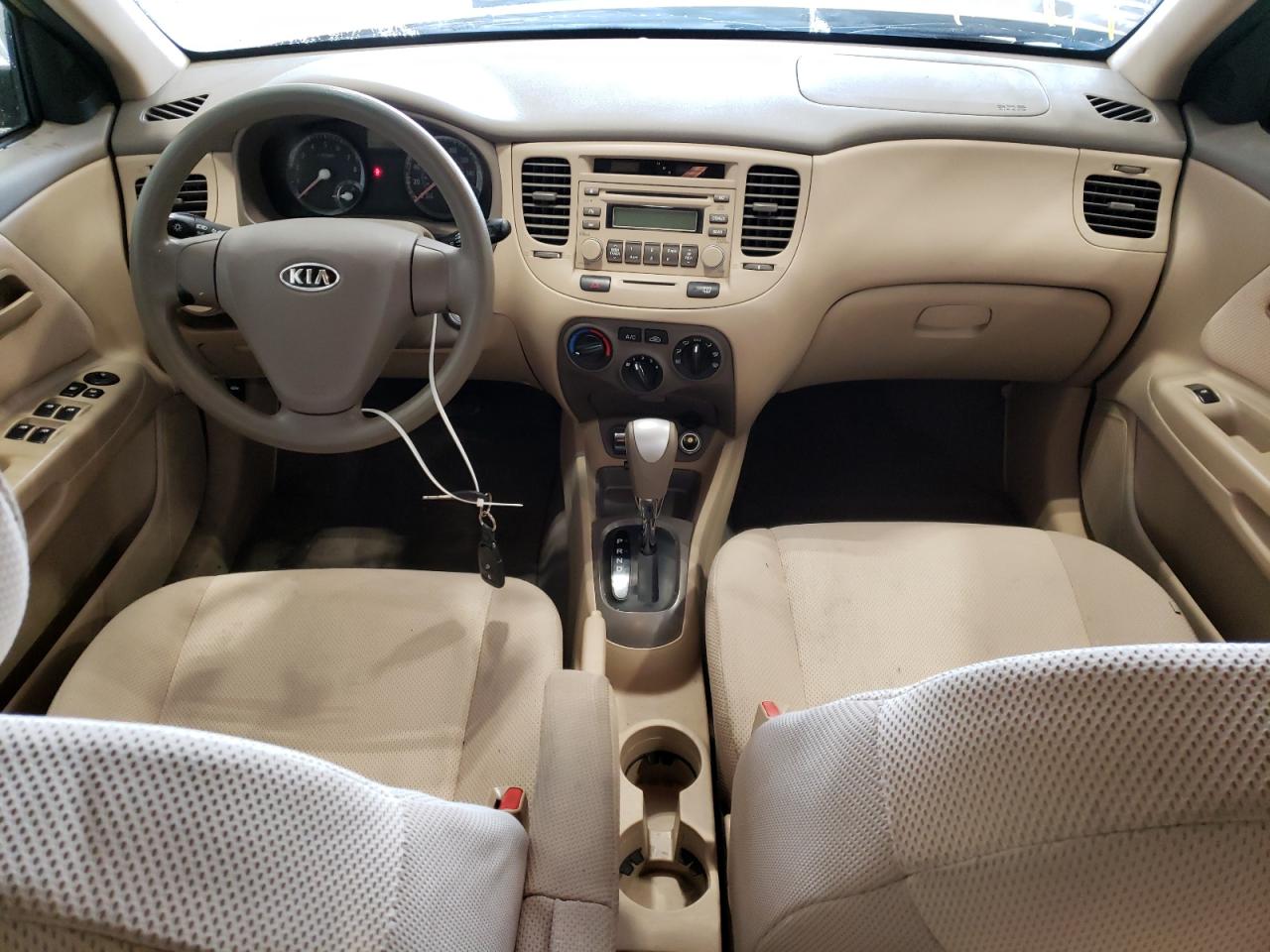 Photo 9 from auction – 2008 KIA RIO BASE with VIN KNADE123686307209