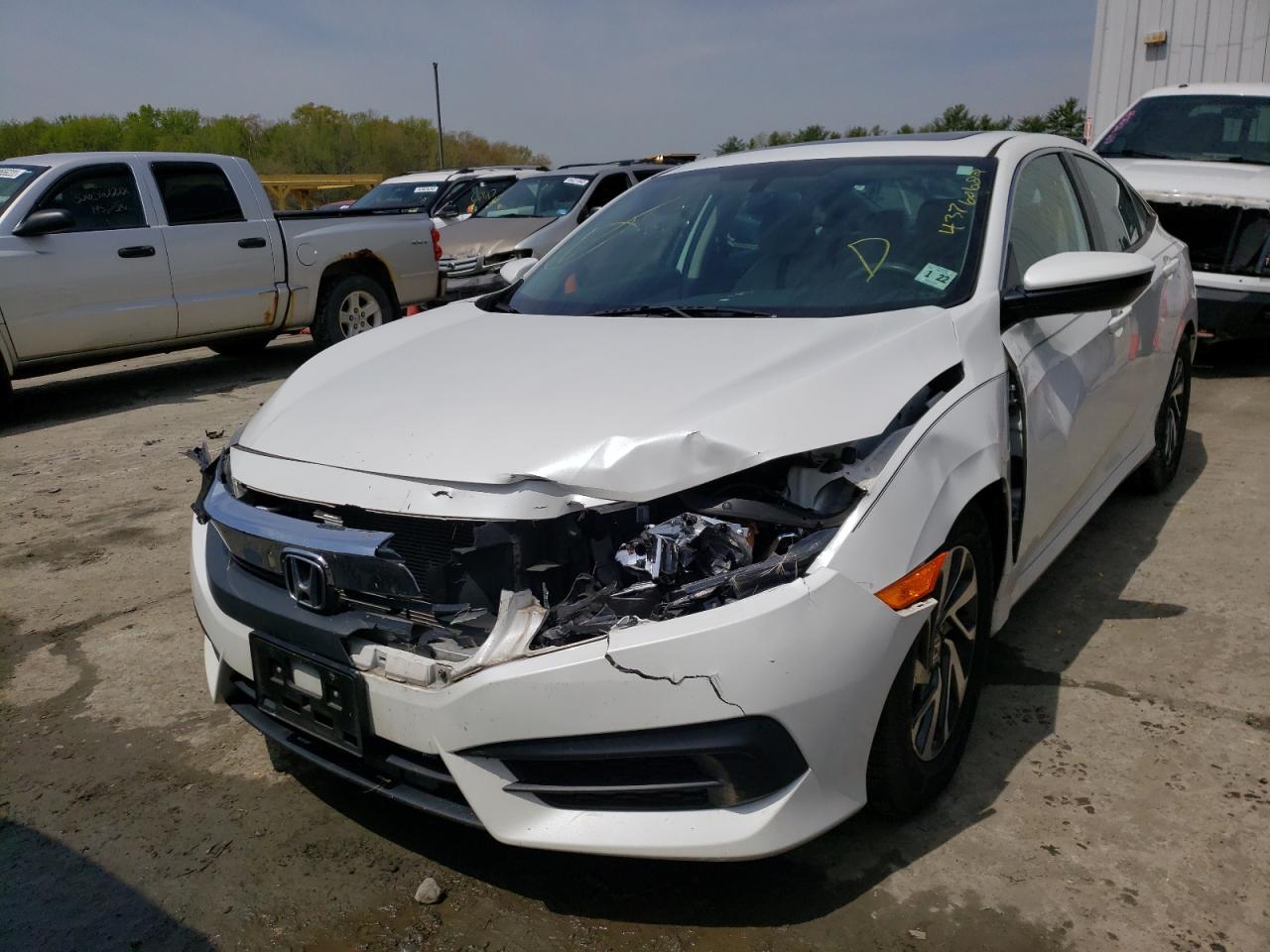 Photo 2 from auction – 2017 HONDA CIVIC EX with VIN 19XFC2F72HE207025